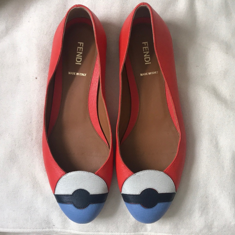 Fendi color-block flats